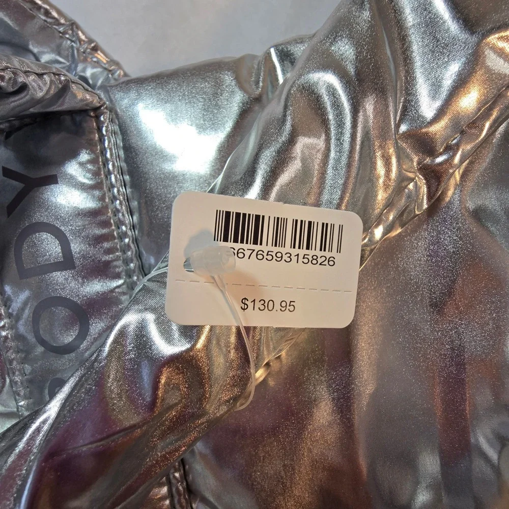 New Bath & Body Works Silver  Puffer Tote Bag 2024 Puffy Metallic Christmas Gift